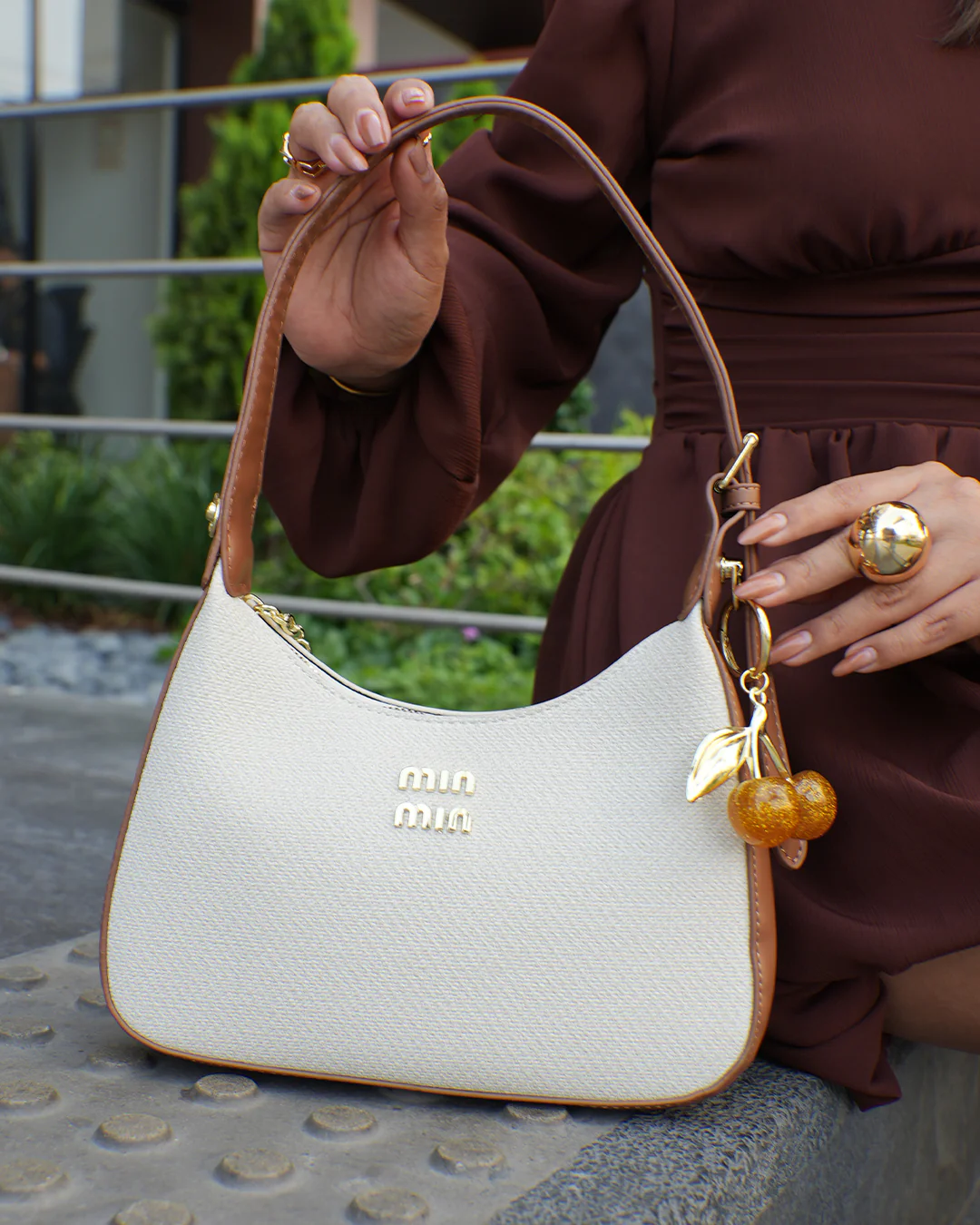 Cartera Charm - Image 3